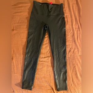SPANX classic black sheen leggings XL. Great condition.
